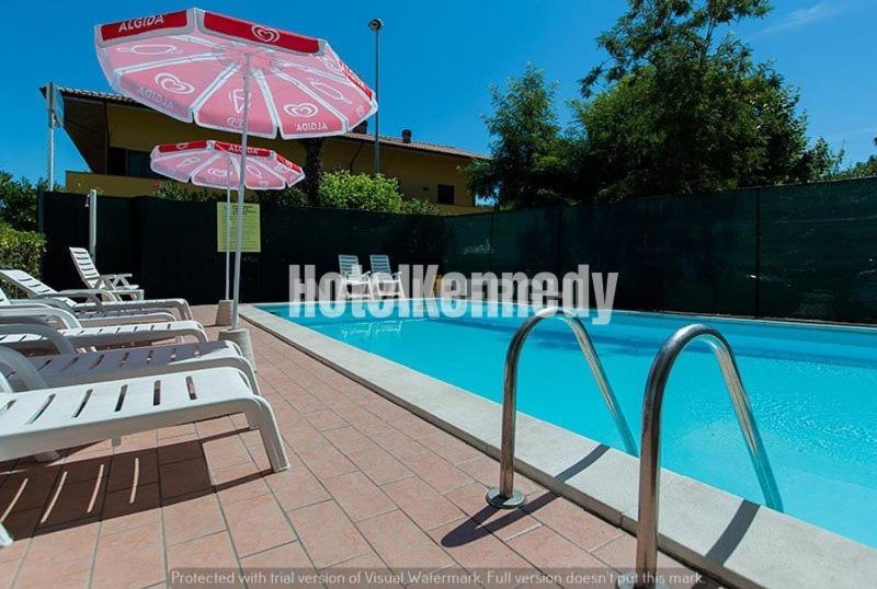 Hotel Kennedy Lido Di Savio Eksteriør billede