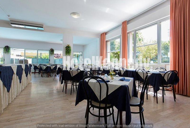 Hotel Kennedy Lido Di Savio Eksteriør billede