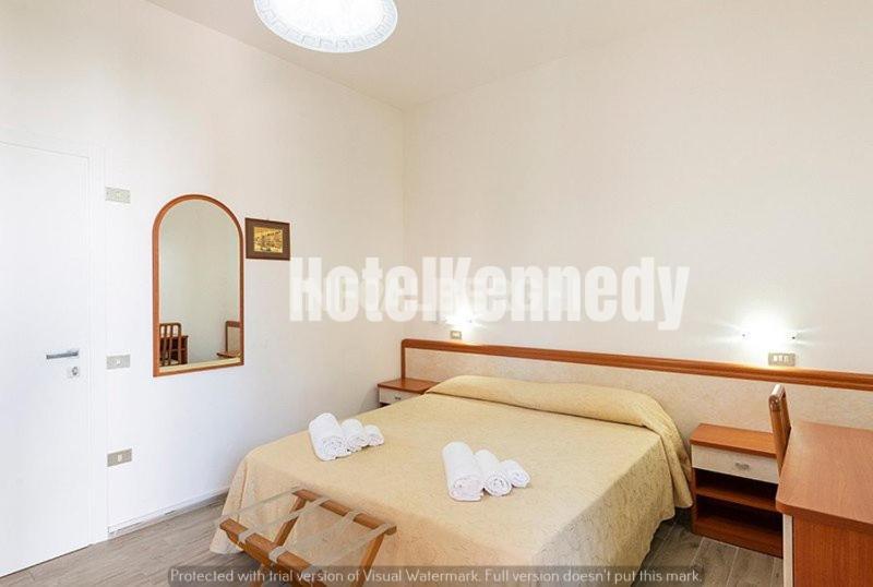 Hotel Kennedy Lido Di Savio Eksteriør billede