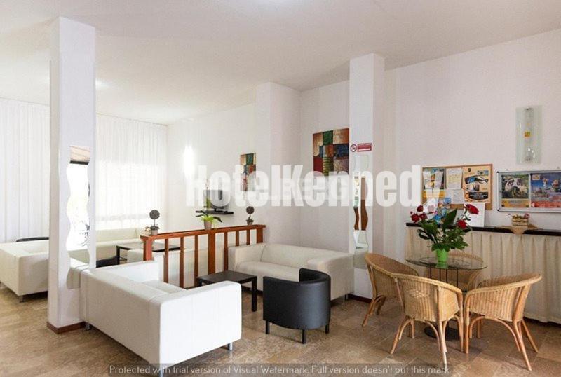 Hotel Kennedy Lido Di Savio Eksteriør billede