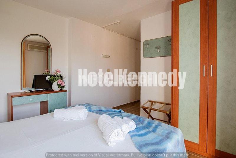 Hotel Kennedy Lido Di Savio Eksteriør billede