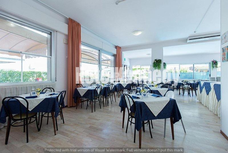 Hotel Kennedy Lido Di Savio Eksteriør billede